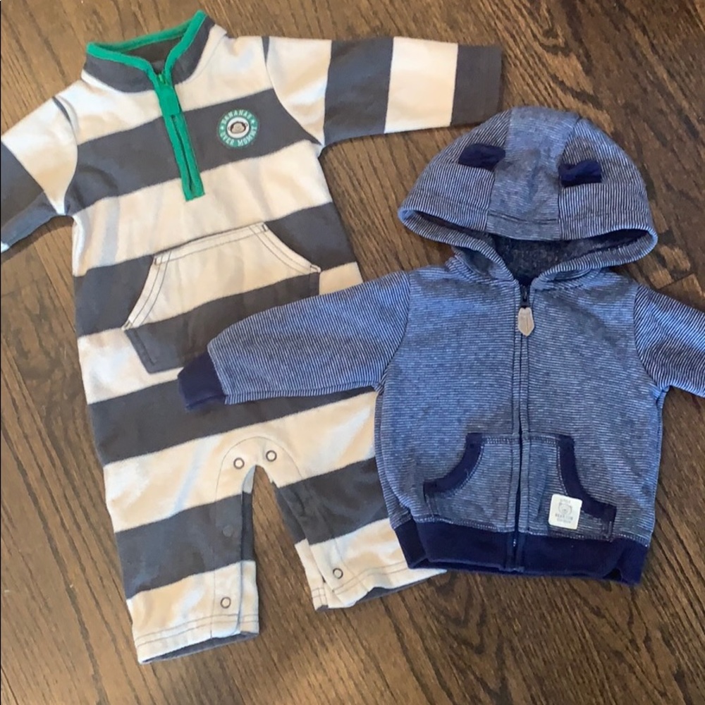 Carters 6mo fleece onesie outfit with jacket